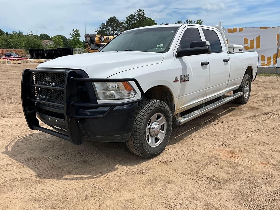 Image of Dodge Ram 3500 Primary image