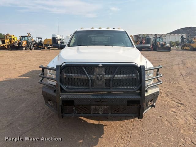 Image of Dodge Ram 3500 equipment image 1