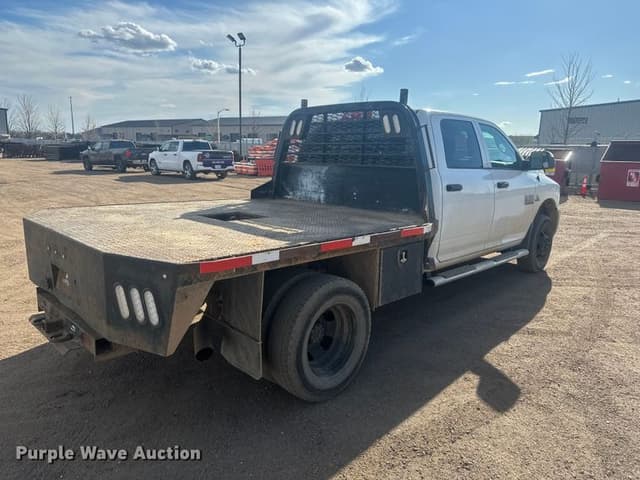 Image of Dodge Ram 3500 equipment image 4