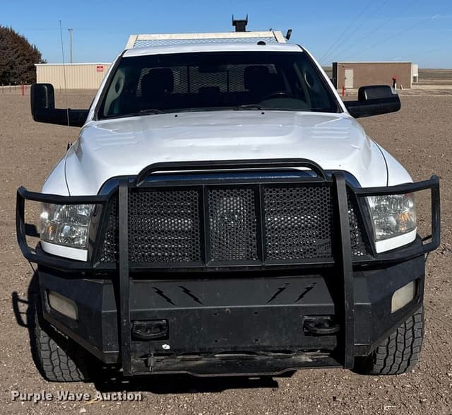 Image of Dodge Ram 3500 equipment image 1