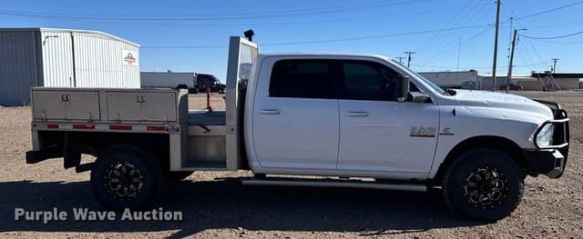 Image of Dodge Ram 3500 equipment image 3