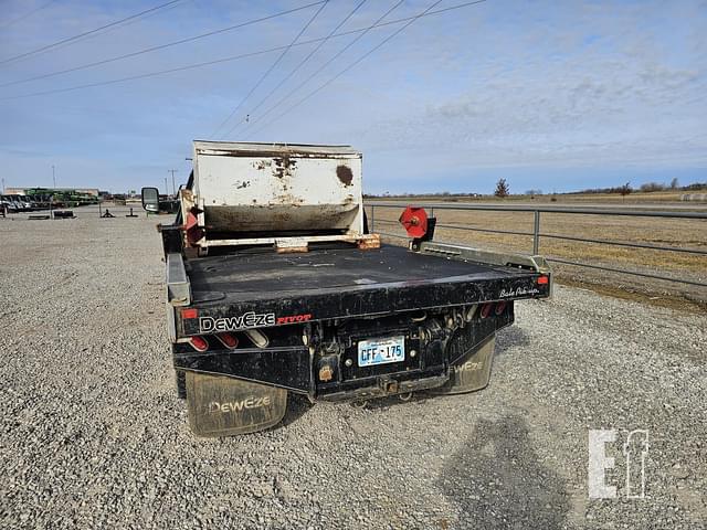 Image of Dodge Ram 3500HD equipment image 4