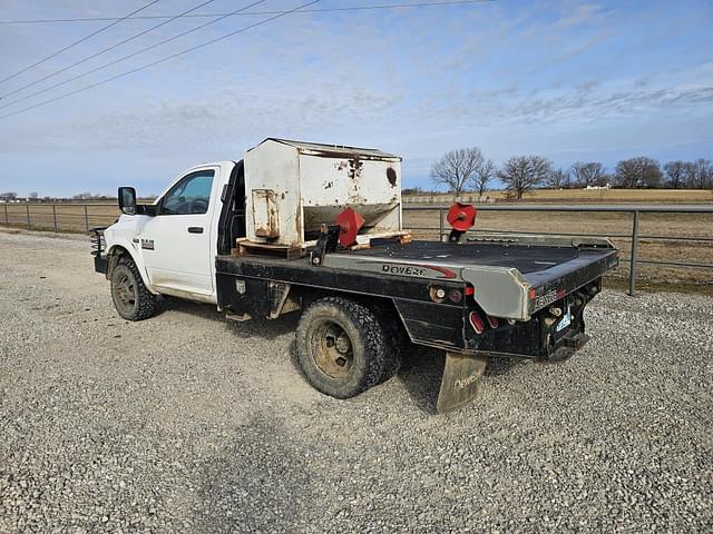 Image of Dodge Ram 3500HD equipment image 3