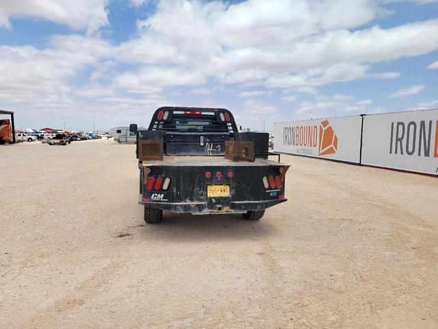 Image of Dodge Ram 3500 equipment image 3