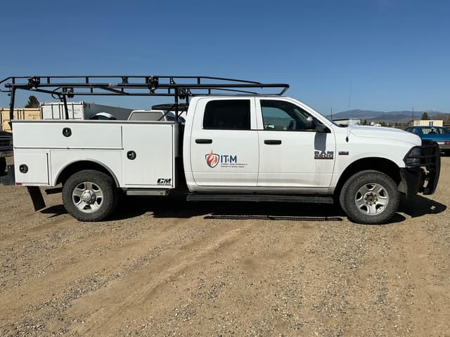 Image of Dodge Ram 2500 equipment image 3