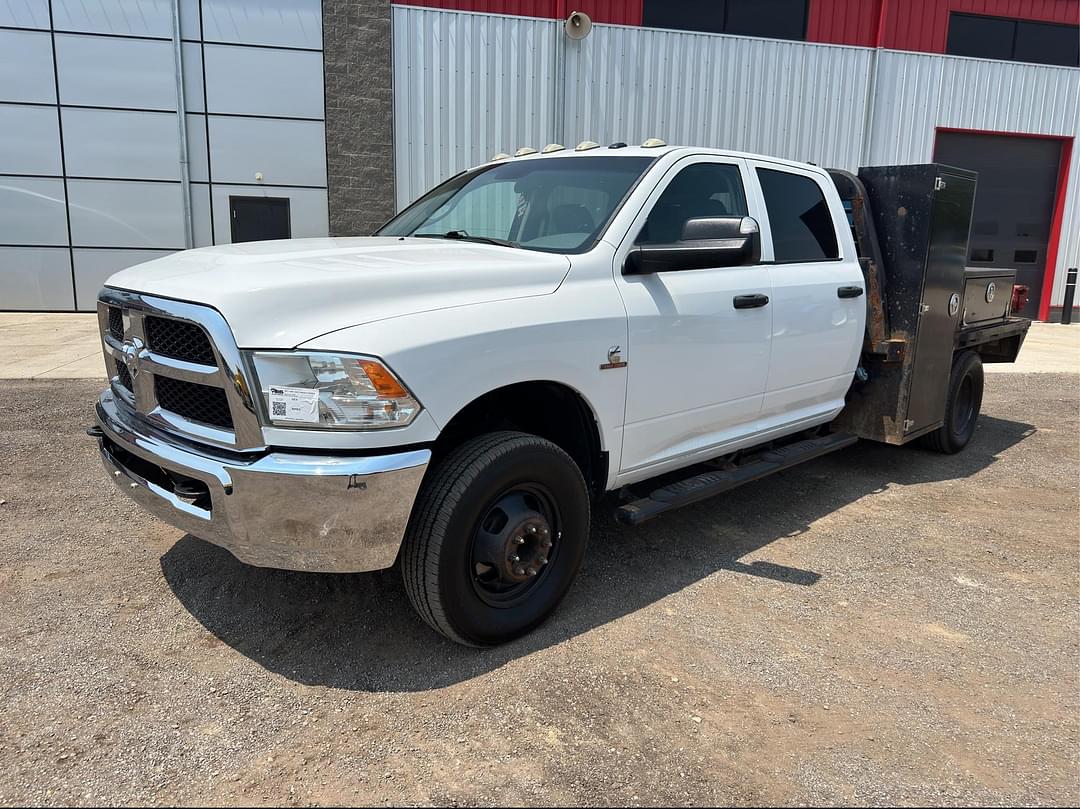 Image of Dodge Ram 3500 Primary image