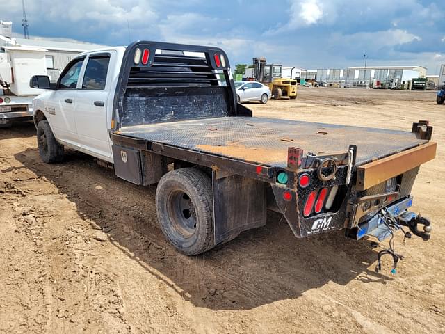 Image of Dodge Ram 3500 equipment image 4