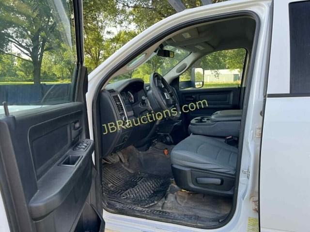 Image of Dodge Ram 4500 equipment image 4