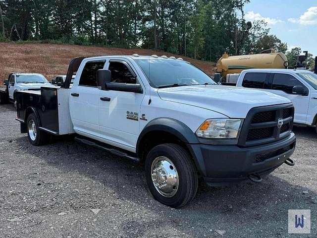 Image of Dodge Ram 4500HD equipment image 2