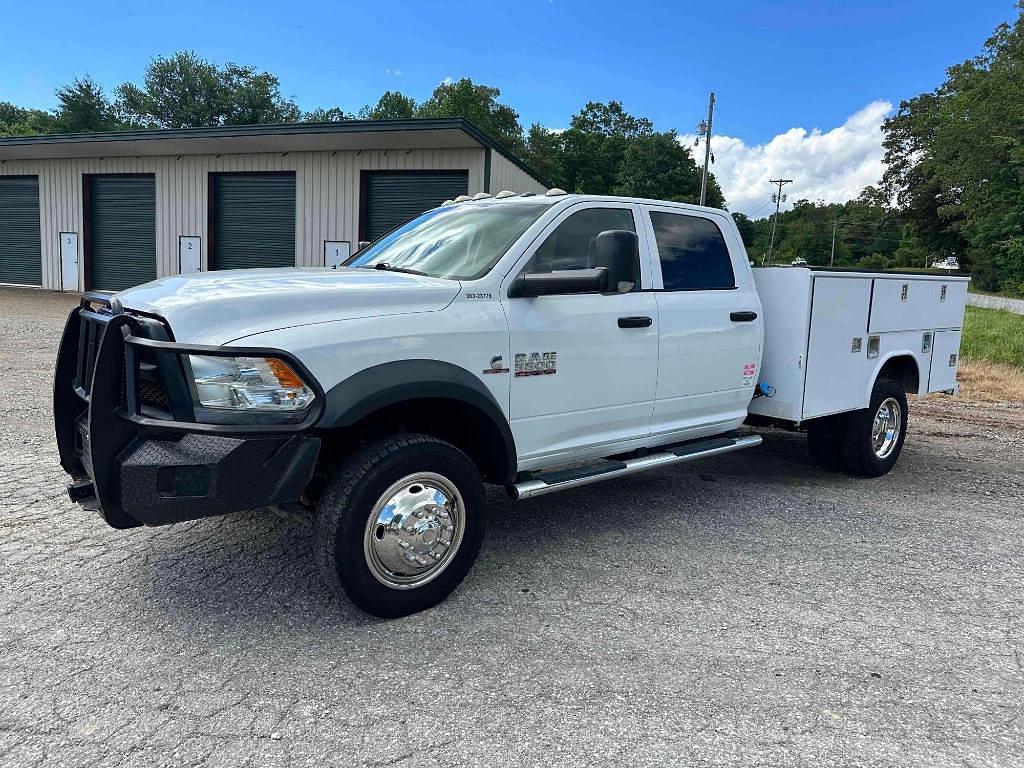 Image of Dodge Ram 5500 Primary image
