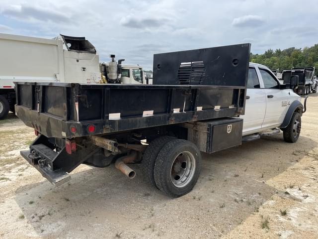 Image of Dodge Ram 5500 equipment image 2