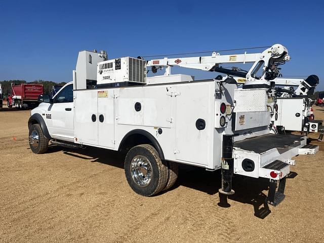 Image of Dodge Ram 5500 equipment image 1