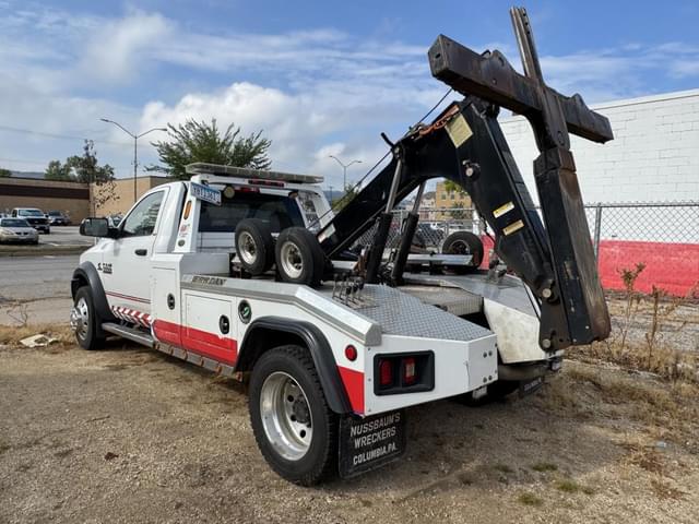 Image of Dodge Ram 5500 equipment image 1