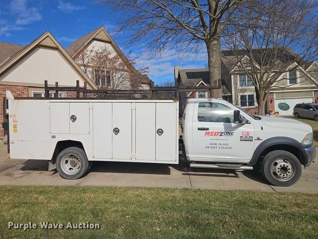 Image of Dodge Ram 5500 equipment image 3