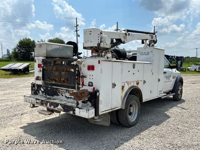 Image of Dodge Ram 5500 equipment image 4