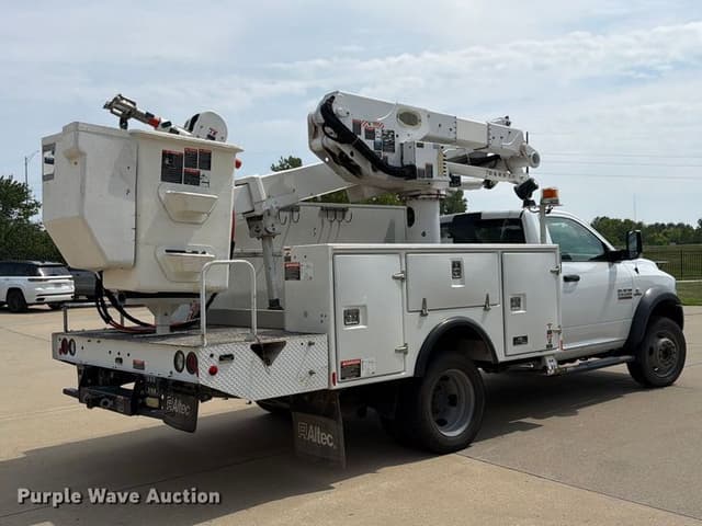Image of Dodge Ram 5500HD equipment image 4