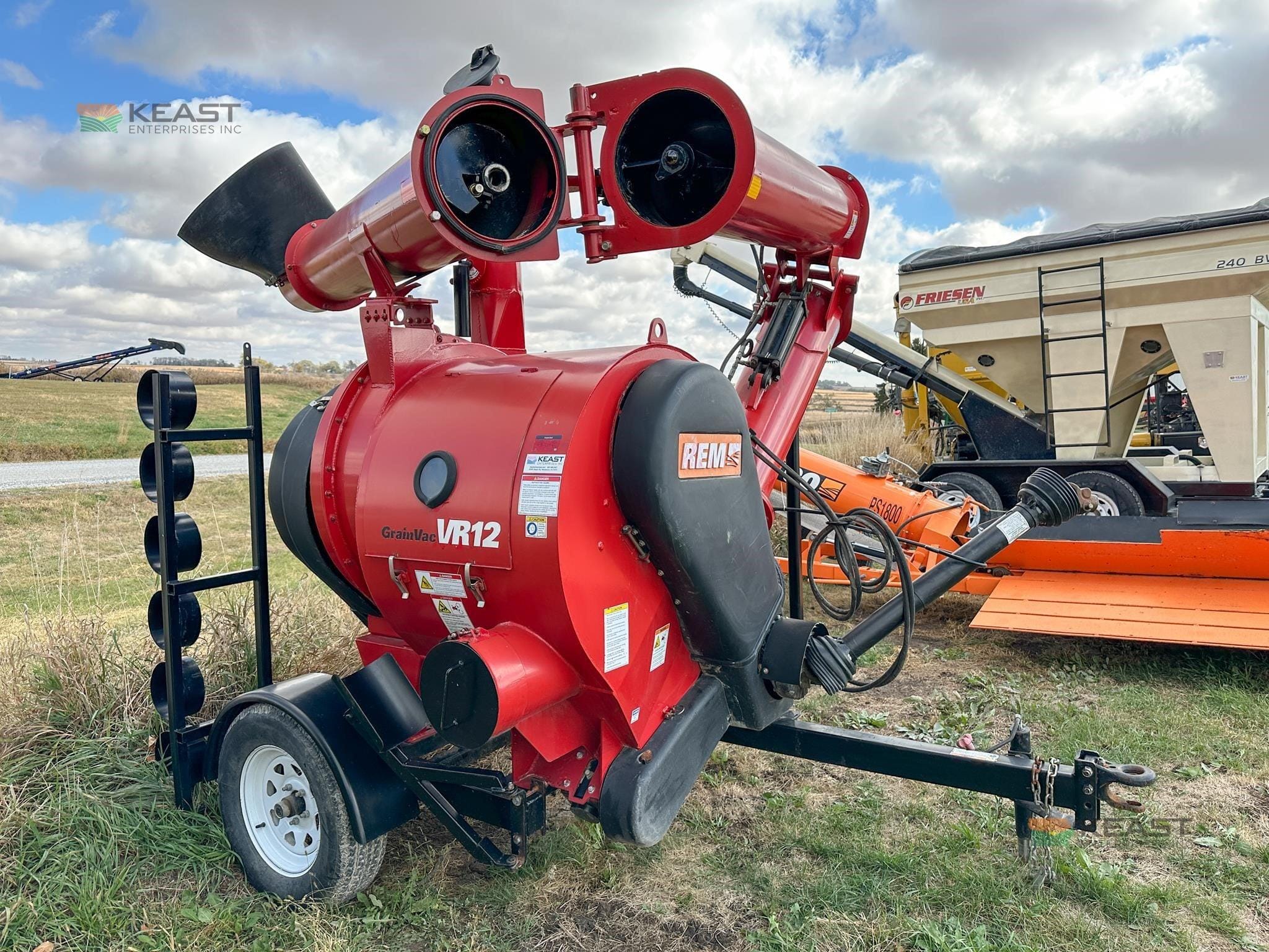 2017 REM VR12 Equipment Image0