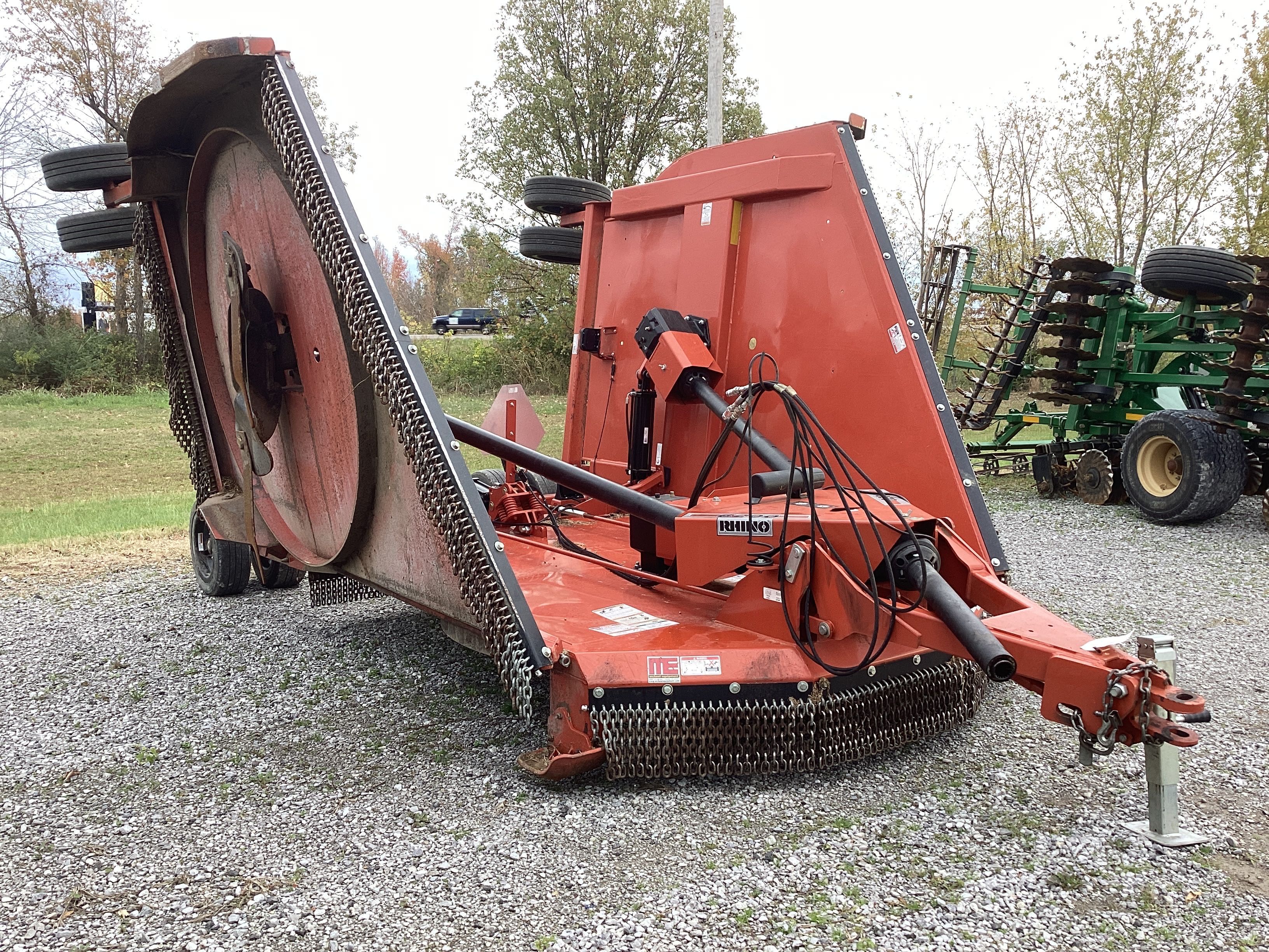 2017 Rhino 6200 Equipment Image0