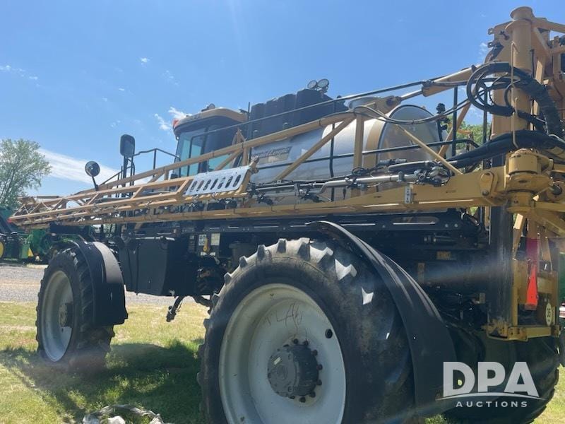 Main image RoGator RG1300