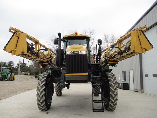 Image of RoGator RG1100B equipment image 2