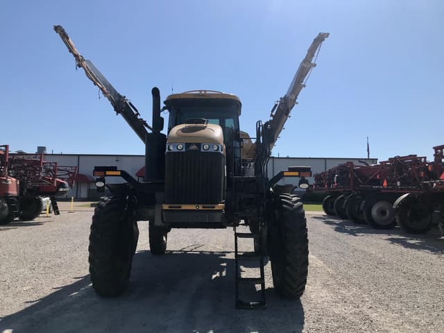 Image of RoGator RG1300 equipment image 1