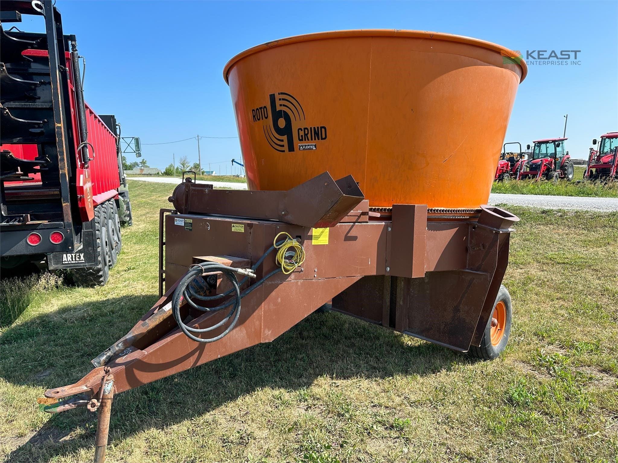 2017 Roto Grind 760 Equipment Image0