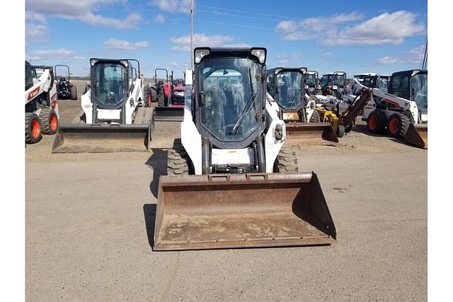 Image of Bobcat S590 equipment image 3