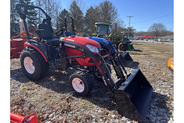 Image of Yanmar SA424 equipment image 1