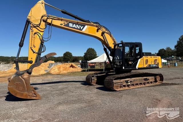 Image of SANY SY235CLC equipment image 1