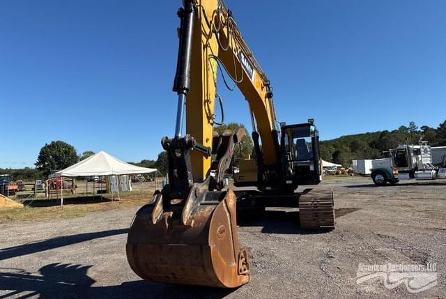 Image of SANY SY235CLC equipment image 2