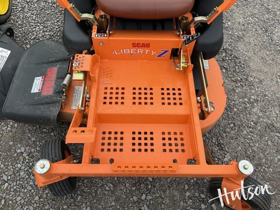 Image of Scag Liberty-Z equipment image 4