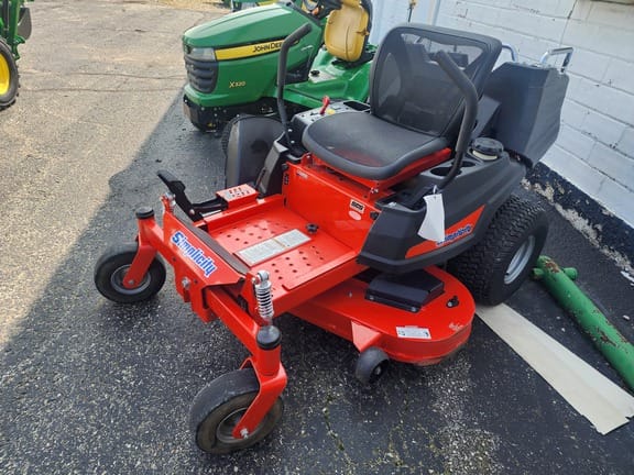 2017 Simplicity Courier Equipment Image0