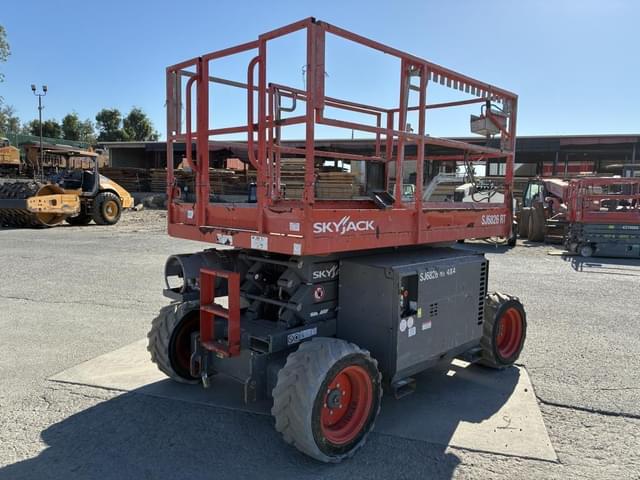 Image of Sky Jack SJ6826RT equipment image 2