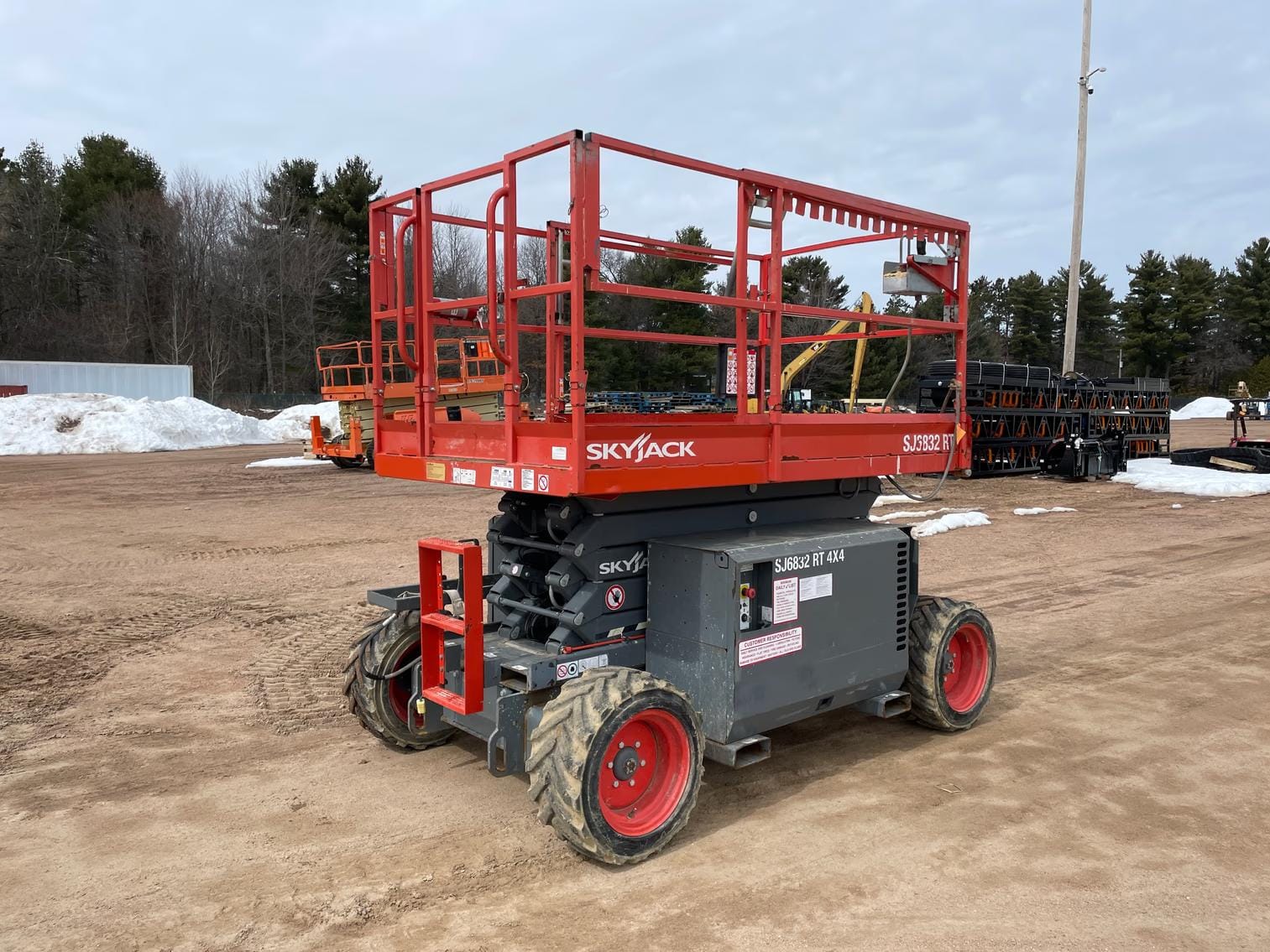2017 Sky Jack SJ6832RT Equipment Image0