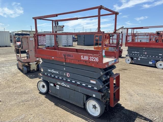 Image of Sky Jack SJ3226 equipment image 3