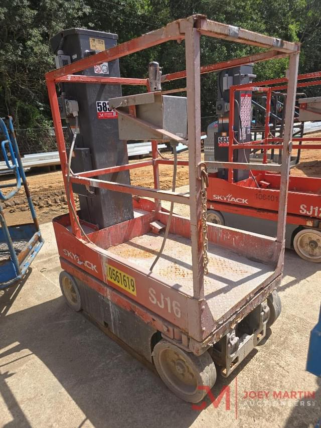 Image of Sky Jack SJ16 equipment image 2