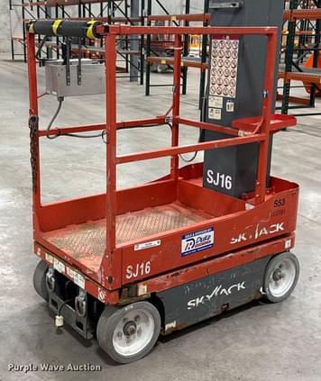 Main image Sky Jack SJ16