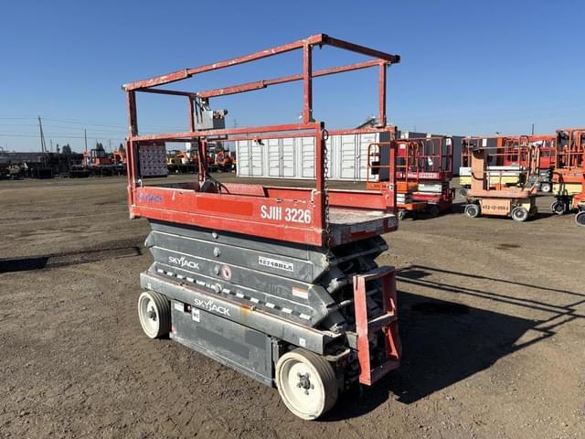 Image of Sky Jack SJ3226 equipment image 3
