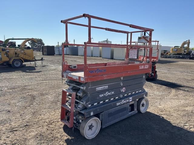 Image of Sky Jack SJ3226 equipment image 2