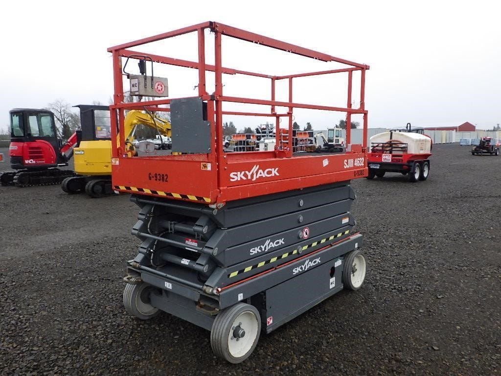 2017 Sky Jack SJ4632 Equipment Image0