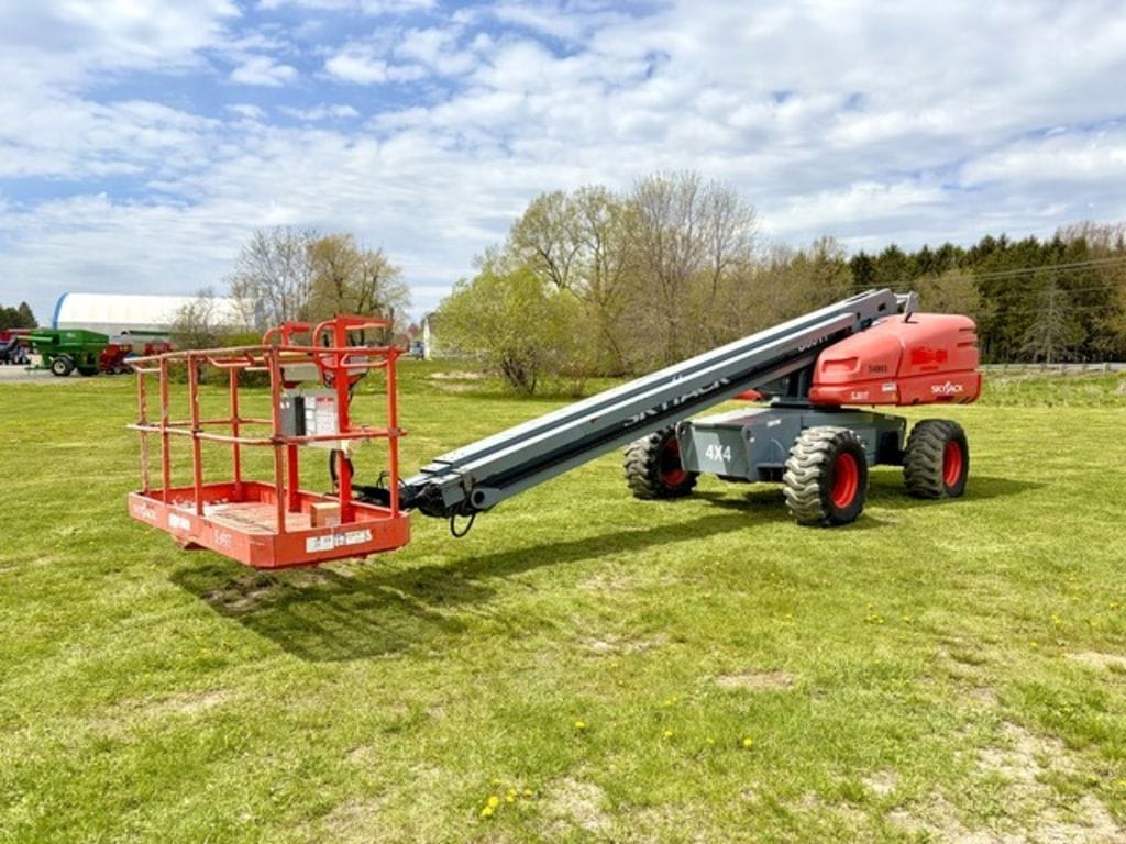 2017 Sky Jack SJ61T Equipment Image0