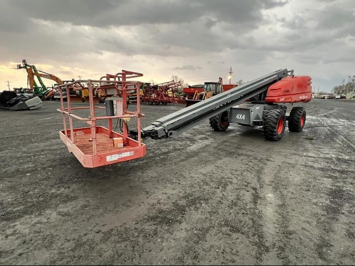 Main image Sky Jack SJ61T