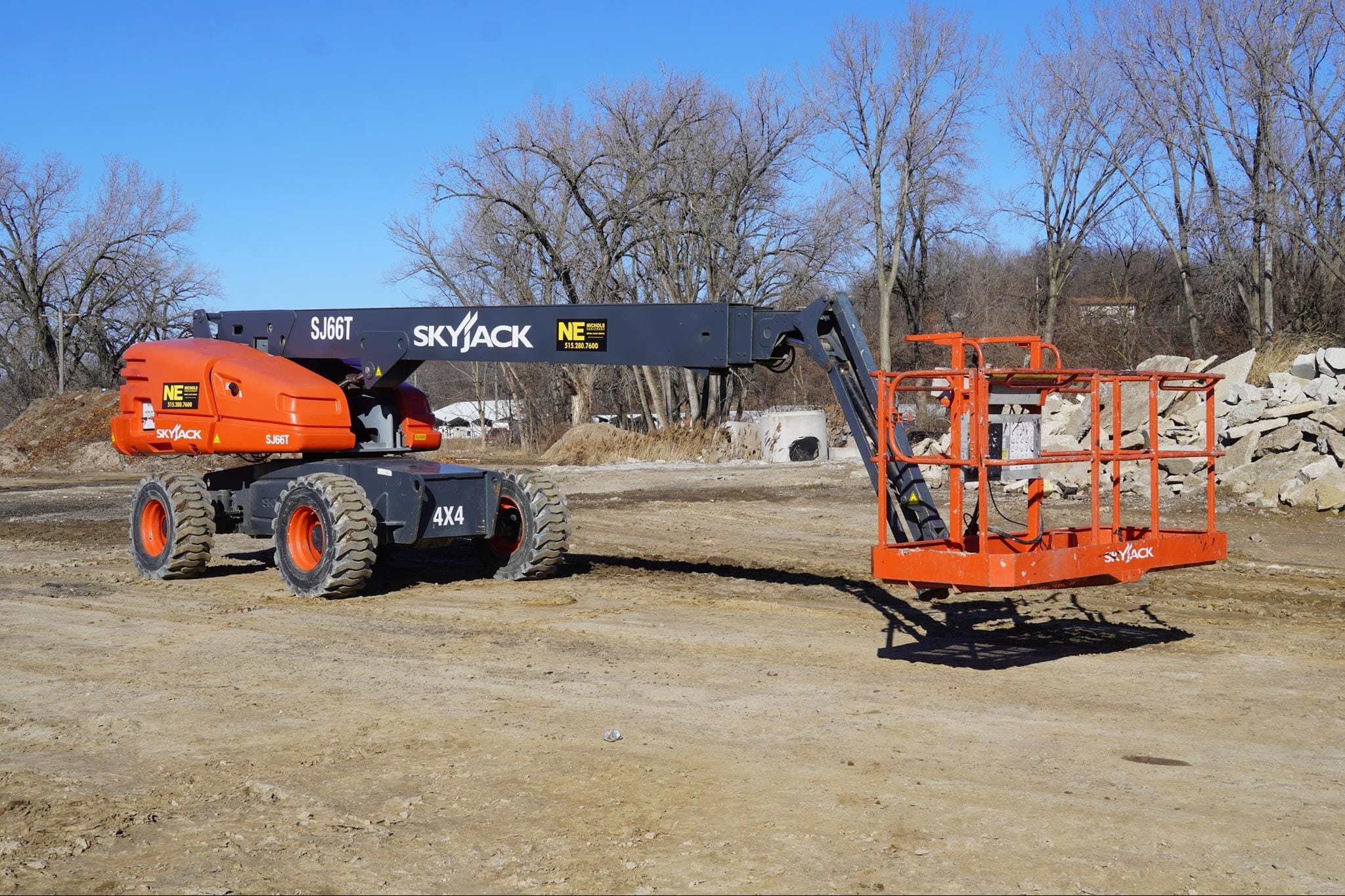 2017 Sky Jack SJ66T Equipment Image0