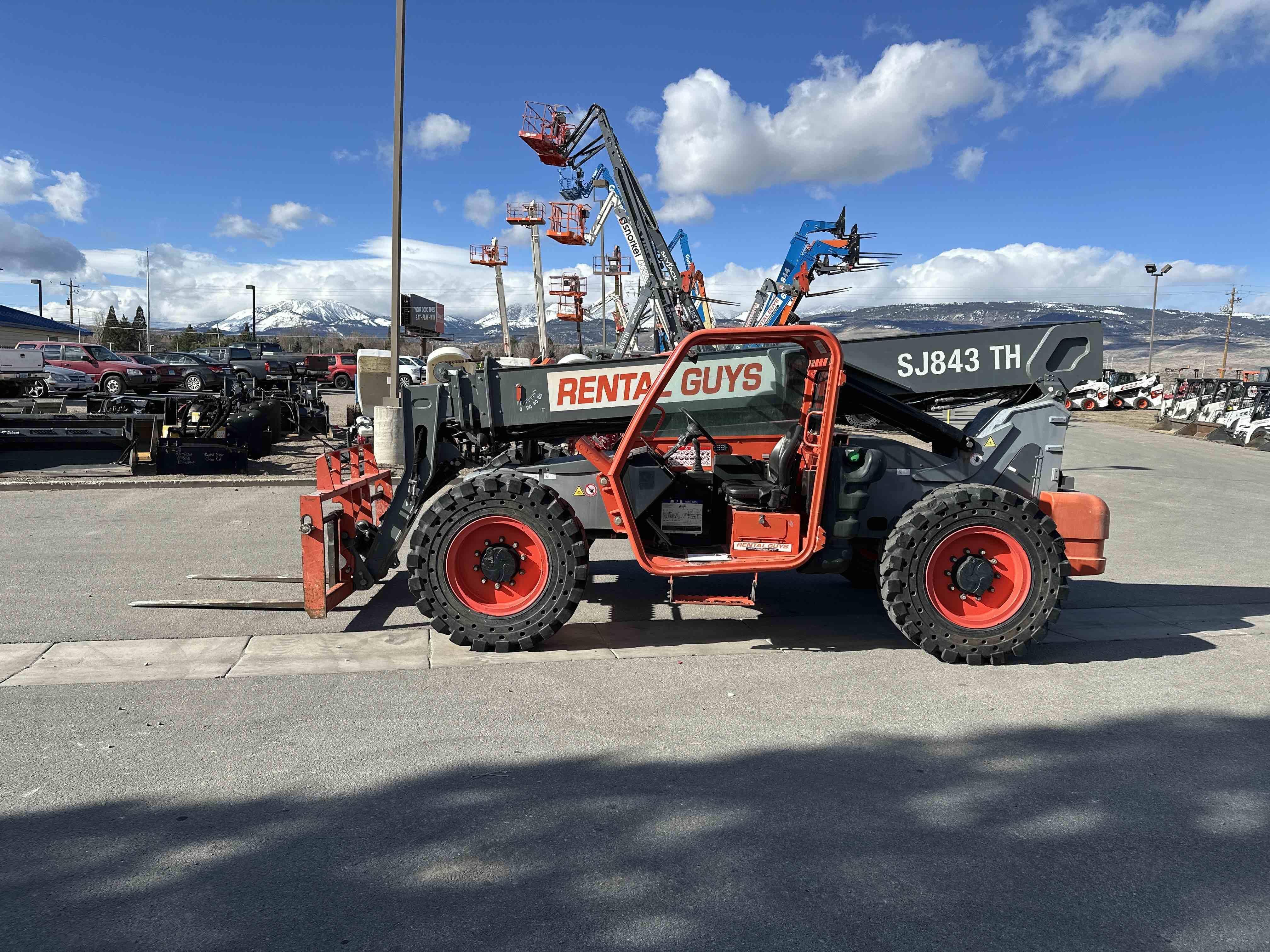 2017 Sky Jack SJ843TH Equipment Image0