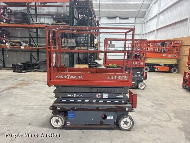 Image of Sky Jack SJIII3219 equipment image 3