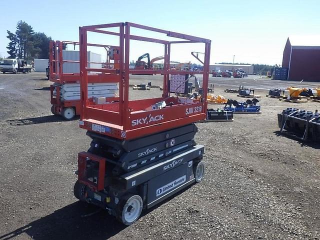 Image of Sky Jack SJIII3219 equipment image 3