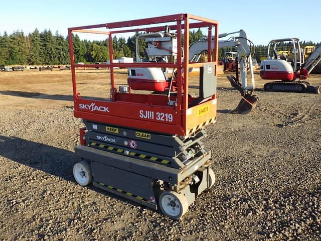 Image of Sky Jack SJIII3219 equipment image 1