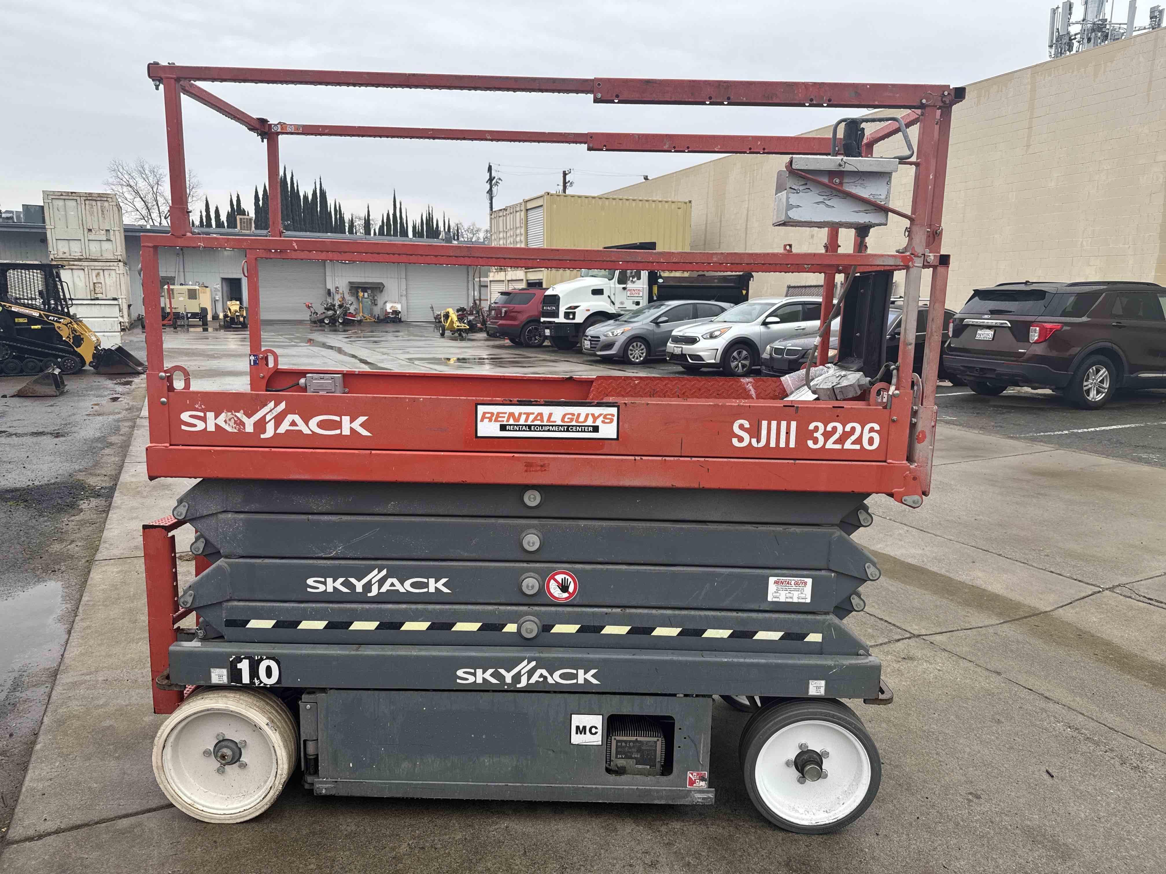 2017 Sky Jack SJIII3226 Equipment Image0