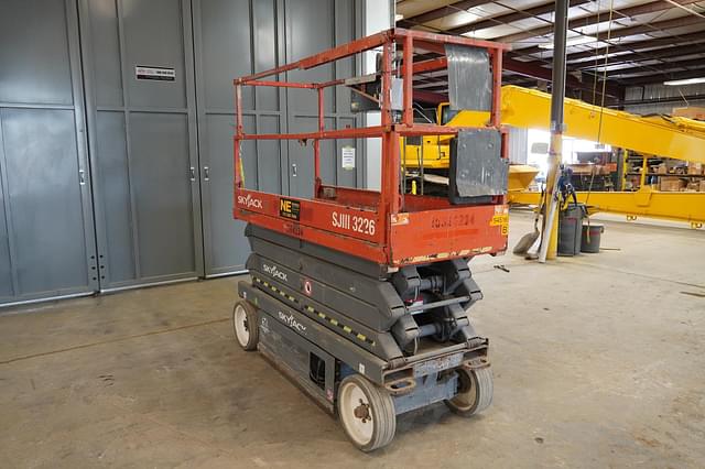 Image of Sky Jack SJIII3226 equipment image 3