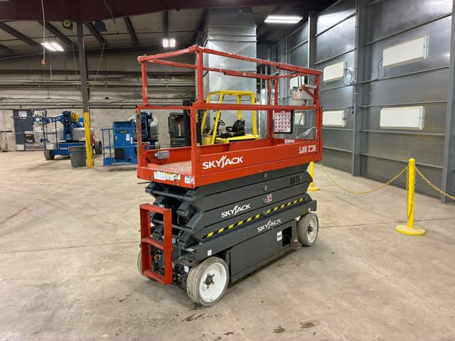 Image of Sky Jack SJIII3226 equipment image 1